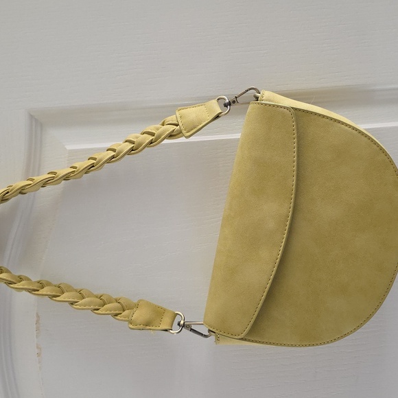 Yellow Crossbody Bag With Removable Stap - Picture 6 of 7